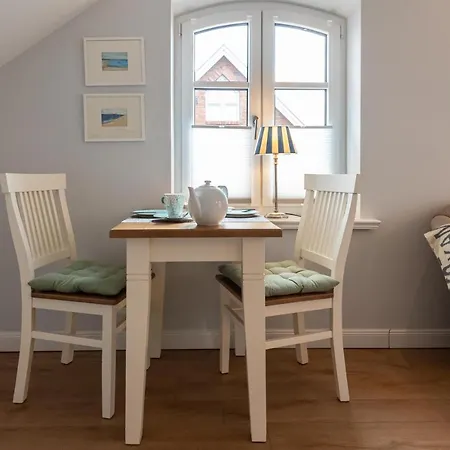 Stadtjuwel, App 3 * Vesterland